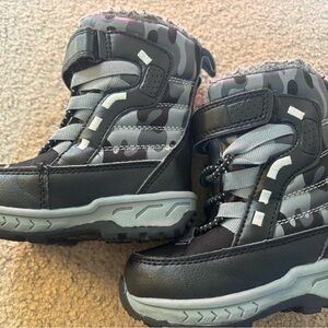 Carter's Black & Gray Camo Kids Winter Boots